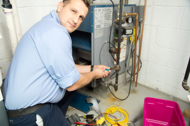 Furnace Flame Sensor Issues: Signs, Cleaning Tips, and Replacement Timing